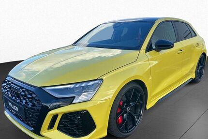 Audi RS3 32.440 km 52.690 &euro; Bad Salzuflen 32108