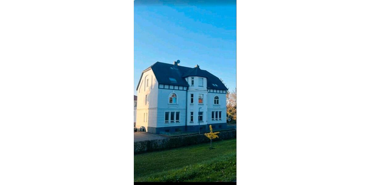 Erdgeschoßwohnung Stadthagen - 4 Zimmer, 128 m&sup2;, 173.900&euro; | Angebot:25959382