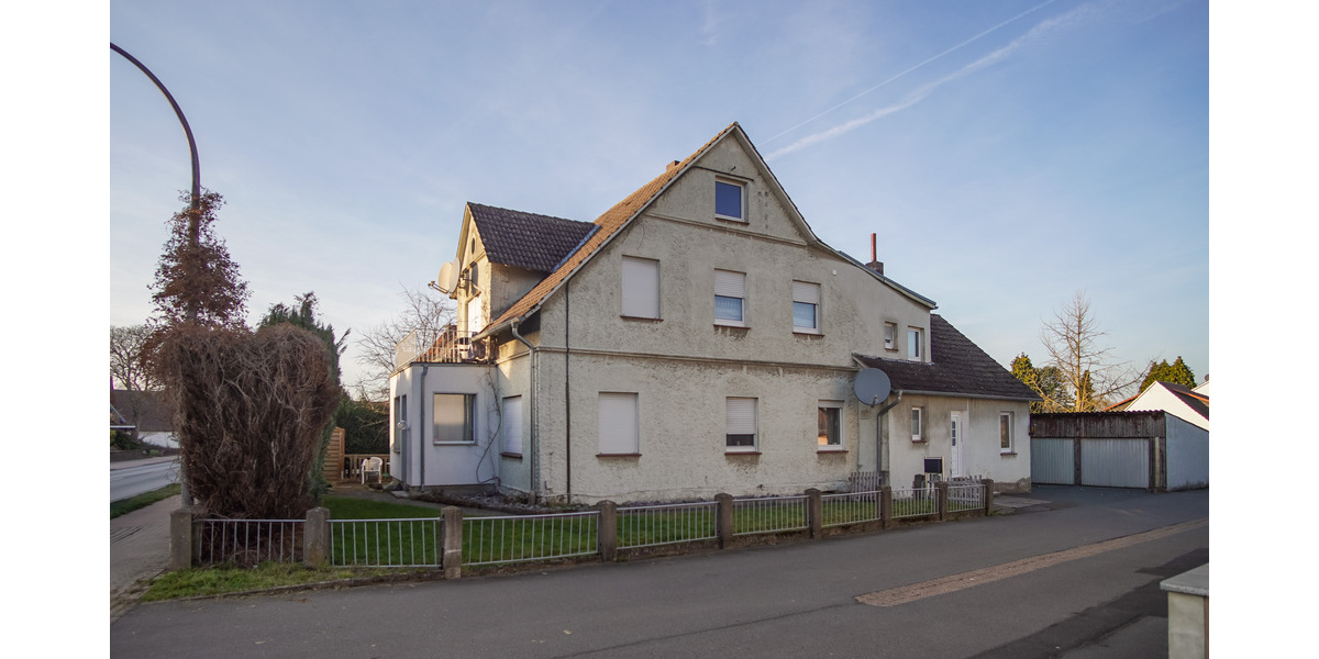 Mehrfamilien- oder Mehrgenerationenhaus mit 3 Wohneinheiten - Mehrfamilienhaus, Wohnhaus Lübbecke | Angebot:25892084