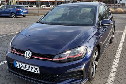VW Golf 97.400 km 18.900 &euro; Bad Salzuflen 32105