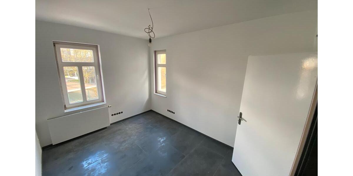 Etagenwohnung Bünde - 3 Zimmer, 100 m&sup2;, 1.050&euro; | Angebot:25948973