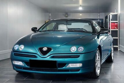 Alfa Romeo Spider 205.000 km 11.990 &euro; Bad Oeynhausen 32549