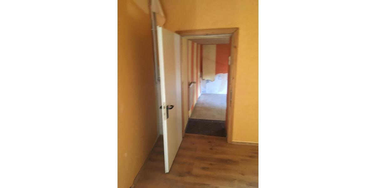 Einfamilienhaus Sachsenhagen - 10 Zimmer, 249 m&sup2;, 110.000&euro; | Angebot:26104337