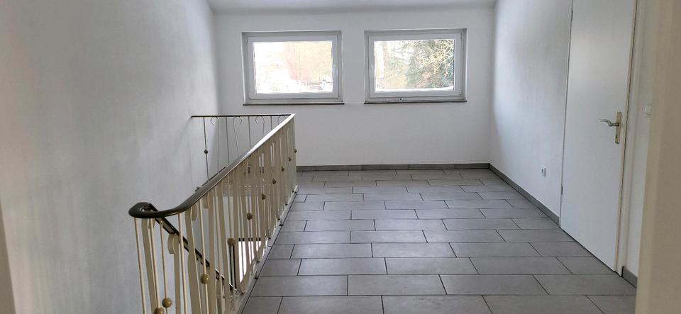 Mehrfamilienhaus, Wohnhaus Stolzenau - 7 Zimmer, 197 m&sup2;, 350.000&euro; | Angebot:26198911