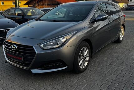 Hyundai i40 93.400 km 11.350 &euro; Porta Westfalica 32457