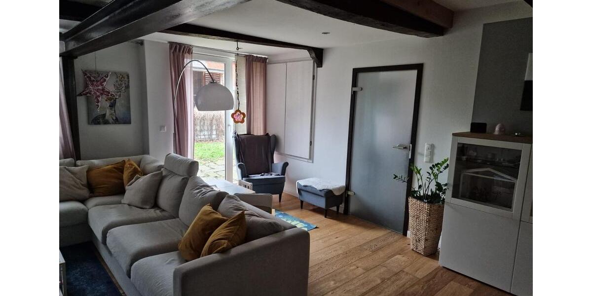 Einfamilienhaus Obernkirchen - 7 Zimmer, 144 m&sup2;, 270.000&euro; | Angebot:26626143
