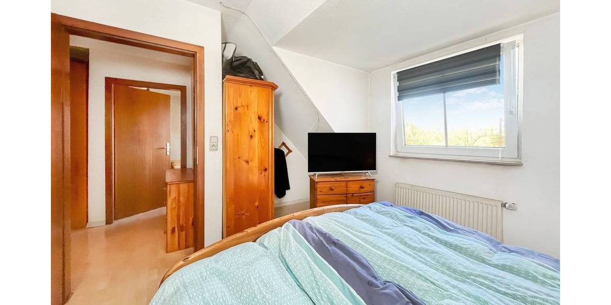 Etagenwohnung Rinteln - 3 Zimmer, 76 m&sup2;, 102.000&euro; | Angebot:25685695