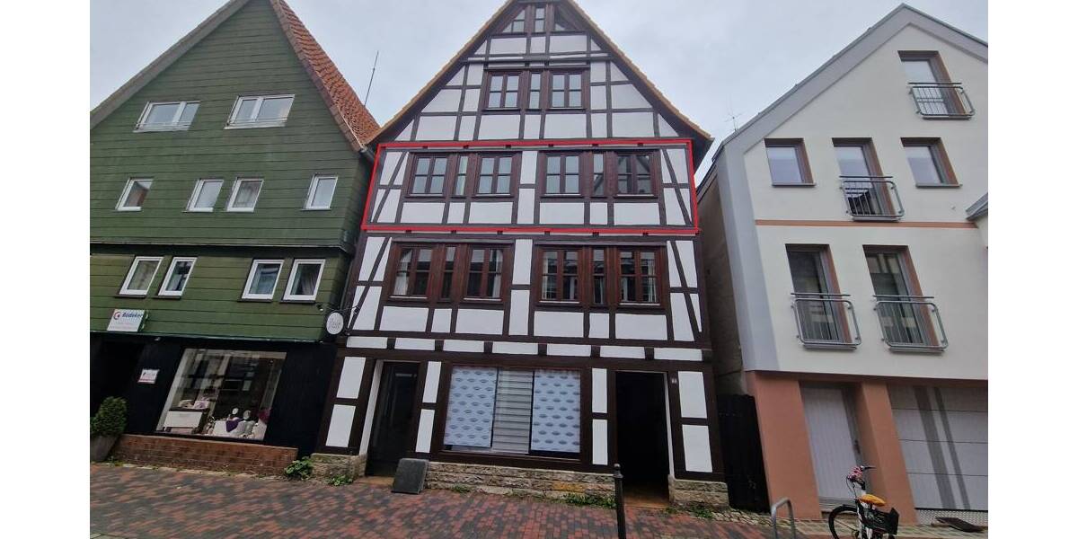 Etagenwohnung Rinteln - 3 Zimmer, 80 m&sup2;, 550&euro; | Angebot:26819744
