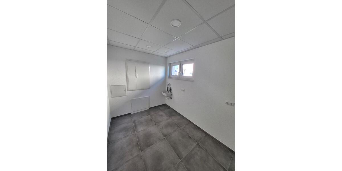 Erdgeschoßwohnung Minden - 3 Zimmer, 117 m&sup2;, 1.280&euro; | Angebot:25294057