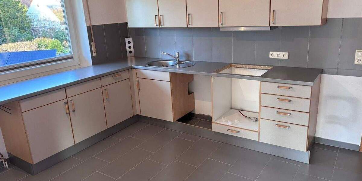 Etagenwohnung Bünde Dünne - 4 Zimmer, 111 m&sup2;, 790&euro; | Angebot:25696576