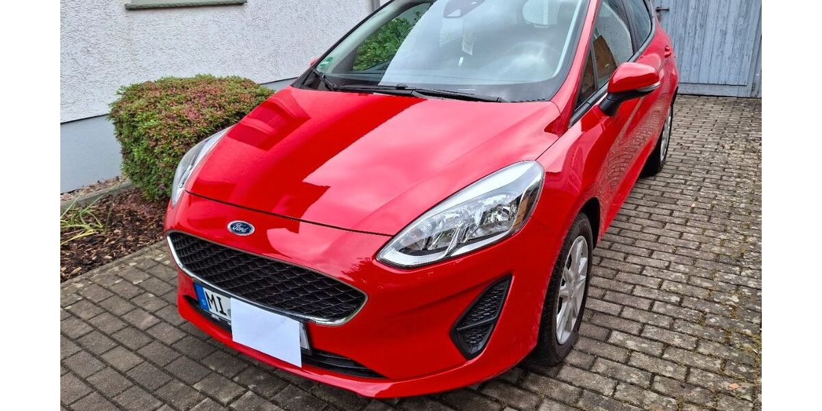 Ford Fiesta 27.100 km 9.500 &euro; Minden 32427