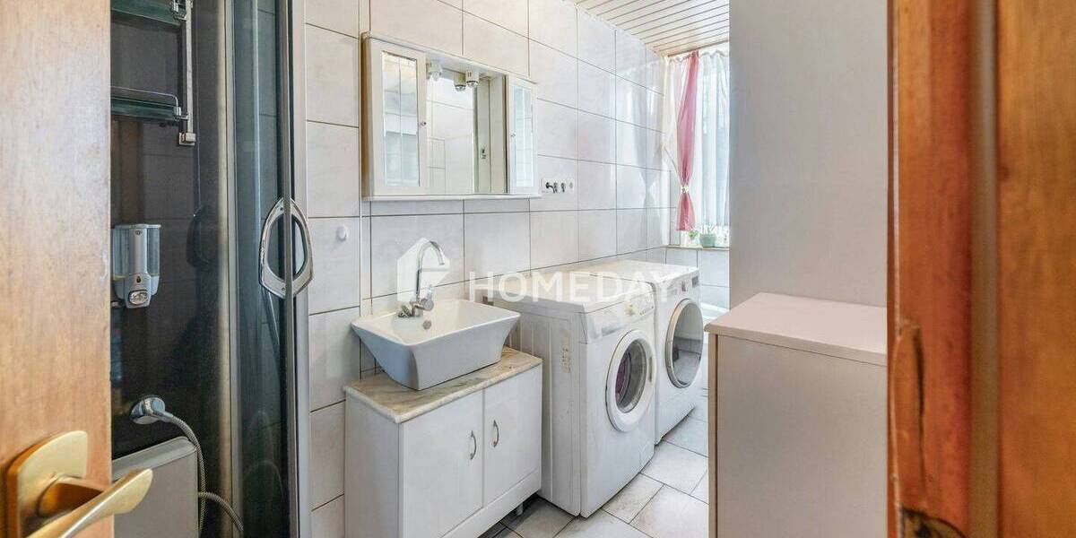 Mehrfamilienhaus, Wohnhaus Herford Innenstadt - 9 Zimmer, 235 m&sup2;, 379.000&euro; | Angebot:26189377