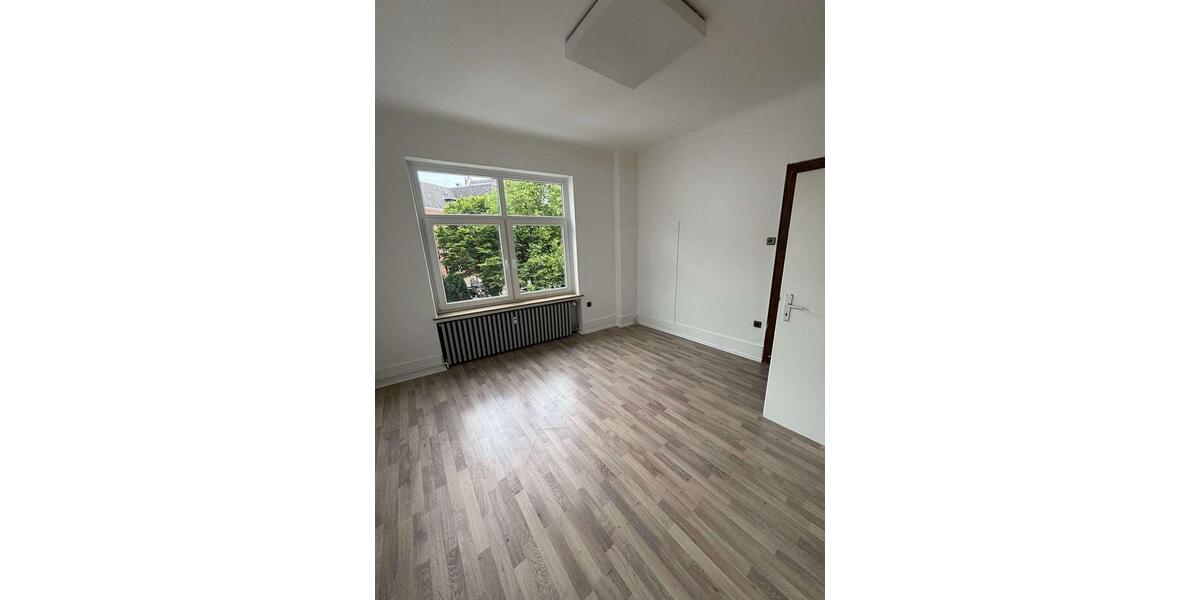 Etagenwohnung Herford - 3 Zimmer, 95 m&sup2;, 1.190&euro; | Angebot:25900428