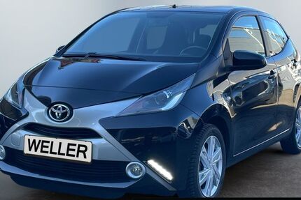 Toyota Aygo (X) 95.500 km 8.980 &euro; Herford 32049