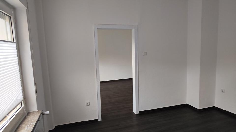 Erdgeschoßwohnung Enger - 3 Zimmer, 84 m&sup2;, 540&euro; | Angebot:26039387