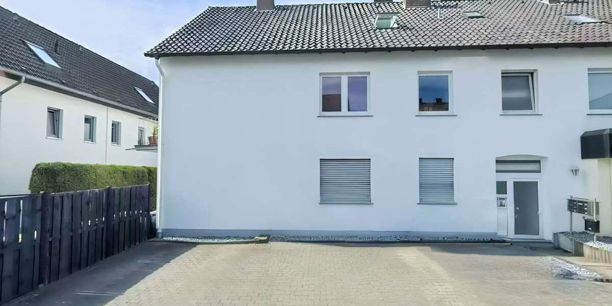 Etagenwohnung Herford Falkendiek - 3 Zimmer, 81 m&sup2;, 145.000&euro; | Angebot:26029048