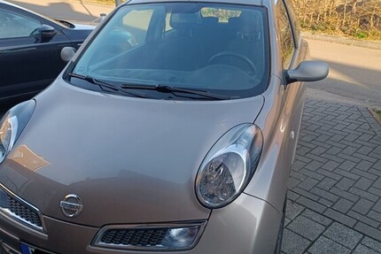 Nissan Micra 85.600 km 2.800 &euro; Minden 32423