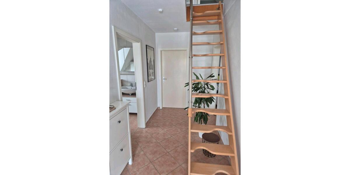 Dachgeschoßwohnung Minden Kuhlenkamp - 3.5 Zimmer, 90 m&sup2;, 890&euro; | Angebot:26704130
