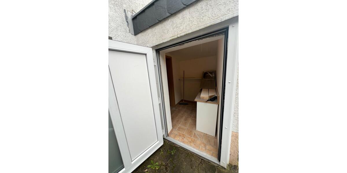 Erdgeschoßwohnung Minden Kuhlenkamp - 1 Zimmer, 22 m&sup2;, 300&euro; | Angebot:26635694