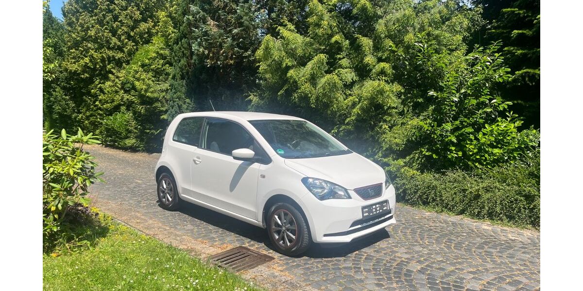 Seat Mii 112.000 km 4.750 &euro; Bad Oeyhausen 32549