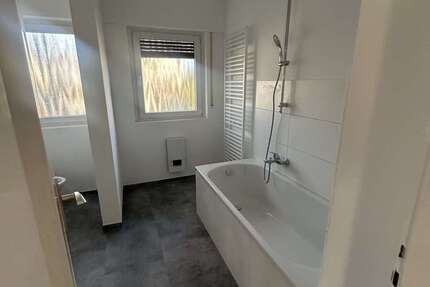 Wohnung Bad Salzuflen - 3 Zimmer, 90 m&sup2;, 1.090&euro; | Angebot:24683441