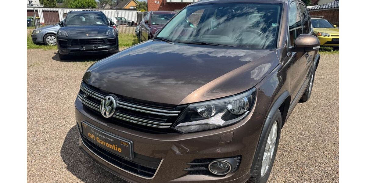 VW Tiguan 143.201 km 13.499 &euro; Minden 32429