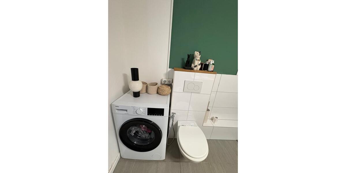 Etagenwohnung Lemgo - 2 Zimmer, 72 m&sup2;, 1.000&euro; | Angebot:25719983