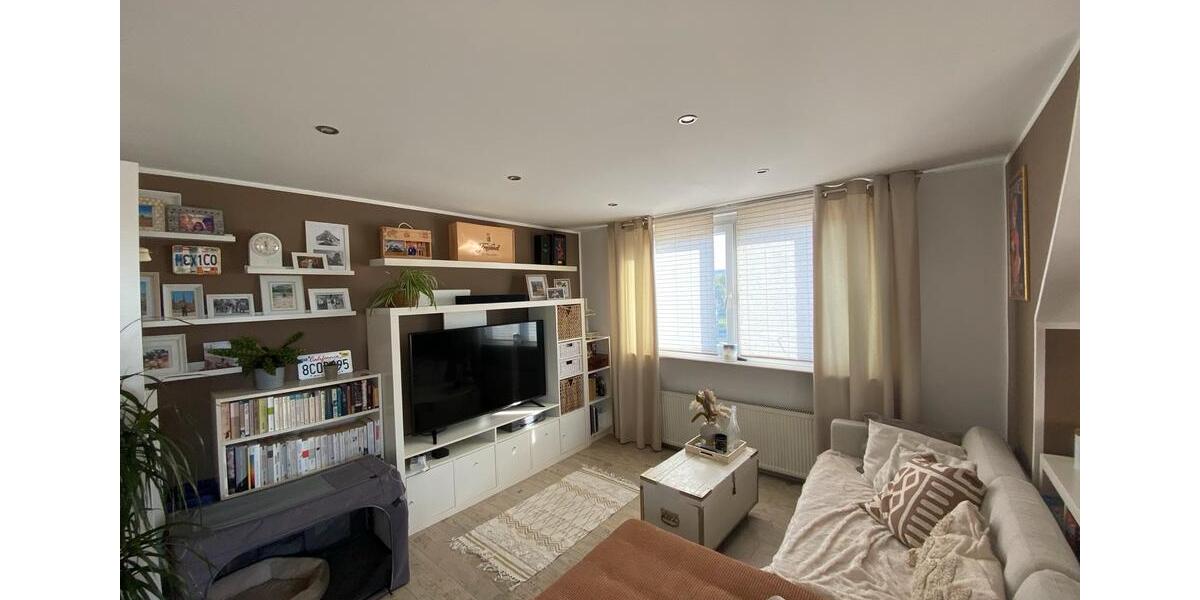 Dachgeschoßwohnung Bad Salzuflen - 3 Zimmer, 83 m&sup2;, 165.000&euro; | Angebot:27267415