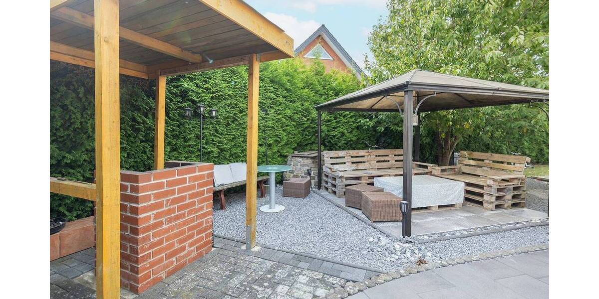 Einfamilienhaus Lübbecke - 7 Zimmer, 185 m&sup2;, 429.000&euro; | Angebot:26643996