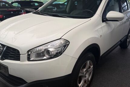 Nissan Qashqai 100.000 km 7.990 &euro; Minden 32425