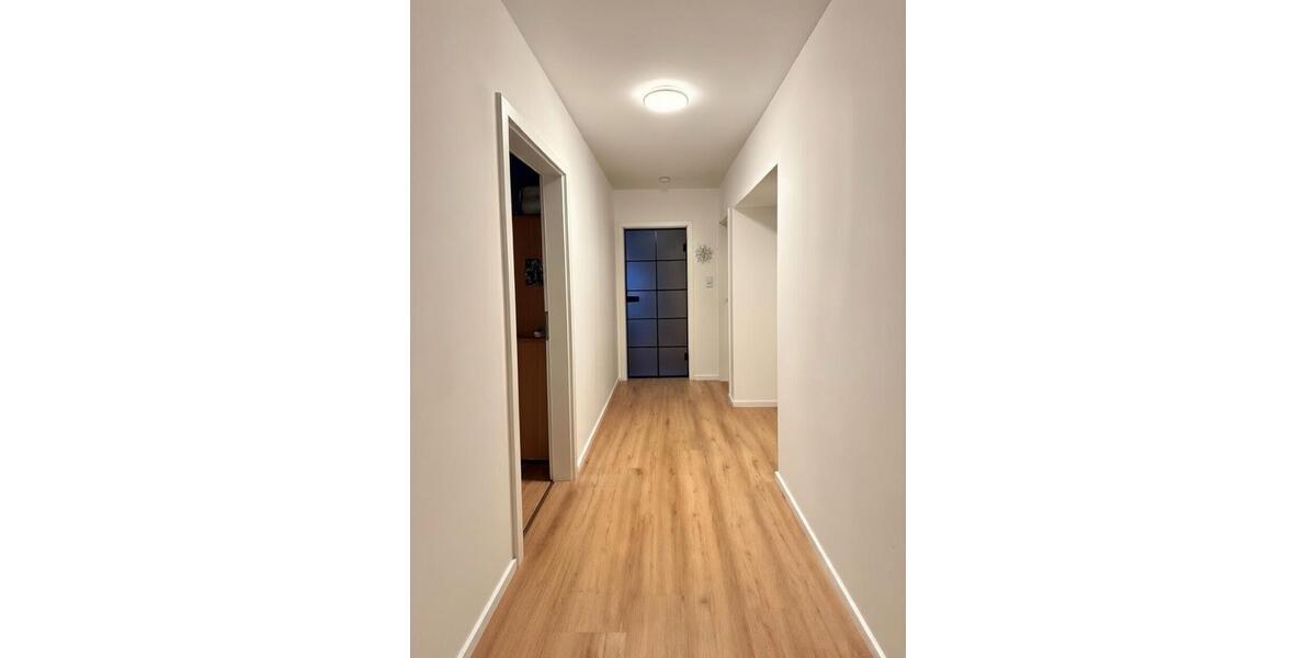 Dachgeschoßwohnung Rödinghausen - 3 Zimmer, 80 m&sup2;, 750&euro; | Angebot:25642604