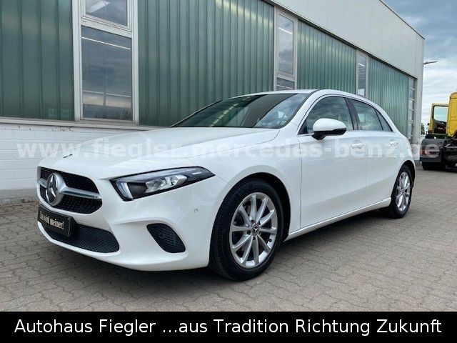 Mercedes-Benz A 180 87.800 km 22.250 &euro; Stolzenau 31592