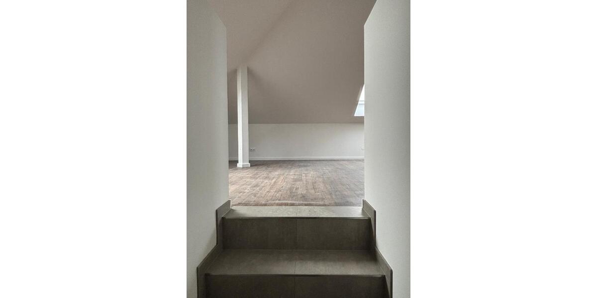 Maisonettenwohnung Löhne - 4 Zimmer, 110 m&sup2;, 1.380&euro; | Angebot:24271266