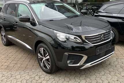 Peugeot 5008 103.000 km 13.900 &euro; Lemgo 32657