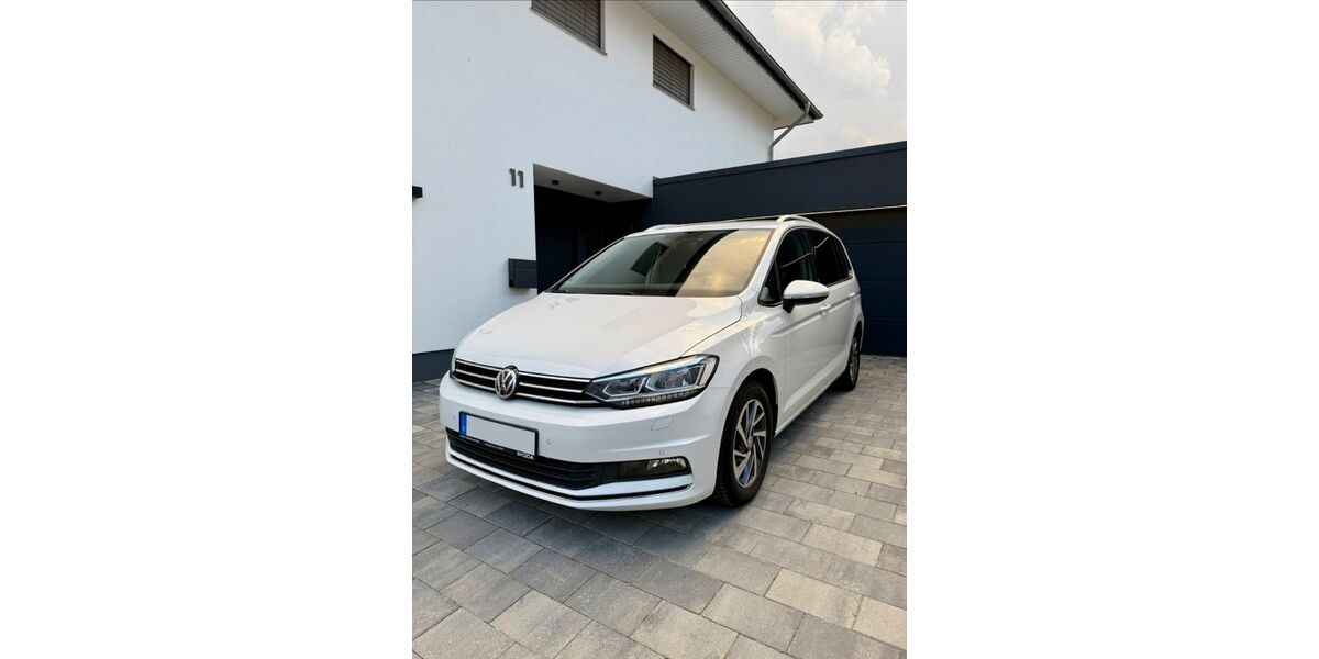 VW Touran 153.950 km 14.900 &euro; Rödinghausen 32289