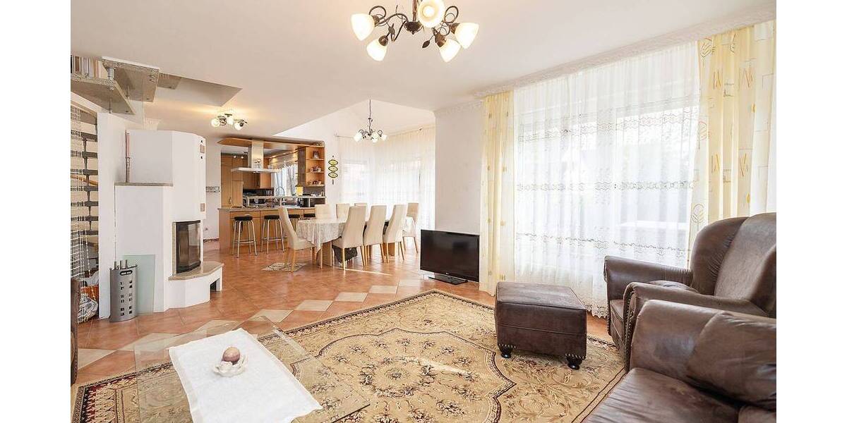 Einfamilienhaus Lübbecke - 7 Zimmer, 185 m&sup2;, 429.000&euro; | Angebot:26643996