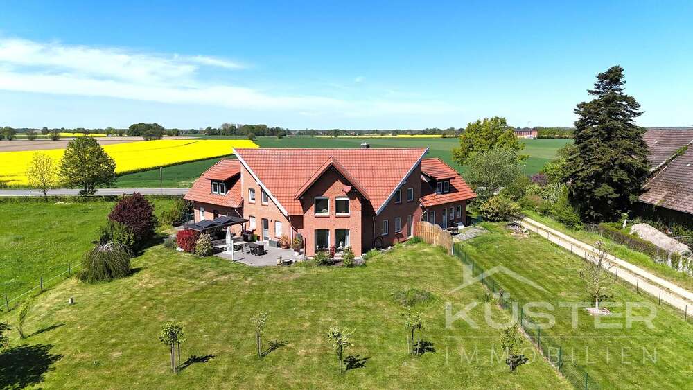 Einfamilienhaus Lüdersfeld - 8 Zimmer, 300 m&sup2;, 629.000&euro; | Angebot:26500083