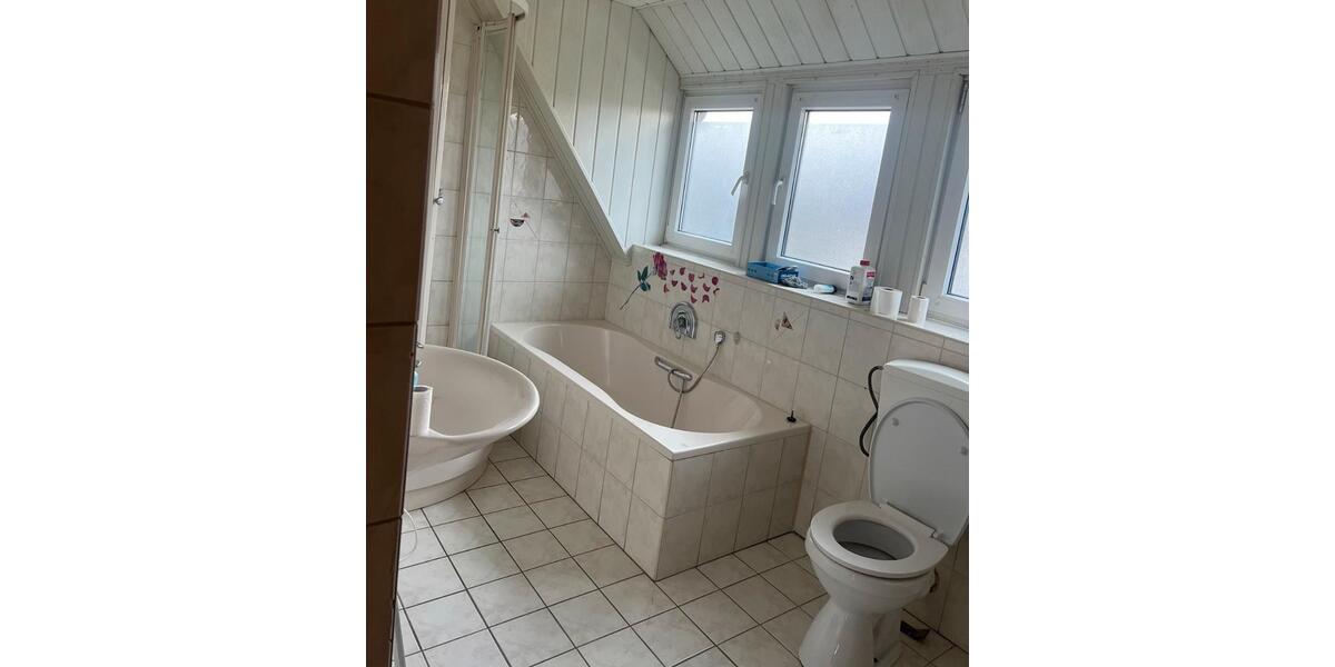 Etagenwohnung Löhne - 4 Zimmer, 78 m&sup2;, 800&euro; | Angebot:25057380