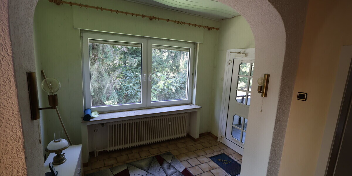 Einfamilienhaus mit Potenzial – ruhige Lage, nur ein Nachbar - Einfamilienhaus Hüllhorst | Angebot:22941402