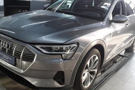 Audi e-tron 29.800 km 27.999 &euro; Uchte 31600
