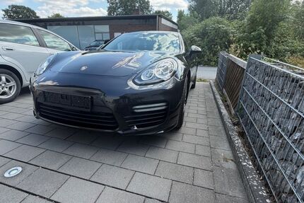 Porsche Panamera 156.000 km 19.900 &euro; Bünde 32557