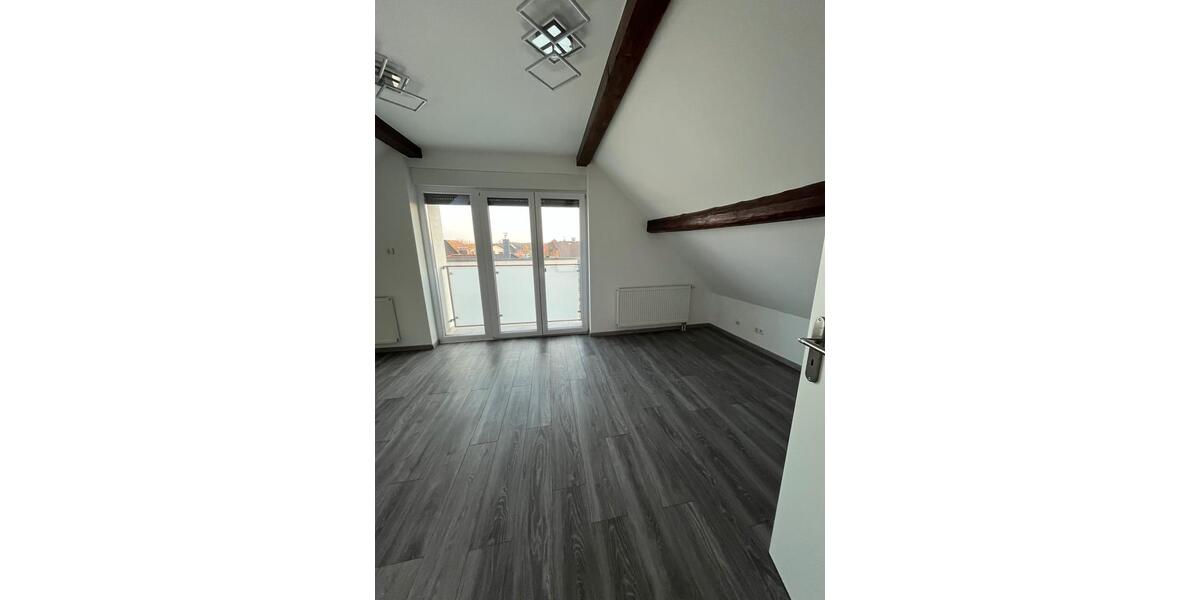 Etagenwohnung Sachsenhagen - 3 Zimmer, 117 m&sup2;, 900&euro; | Angebot:25842968