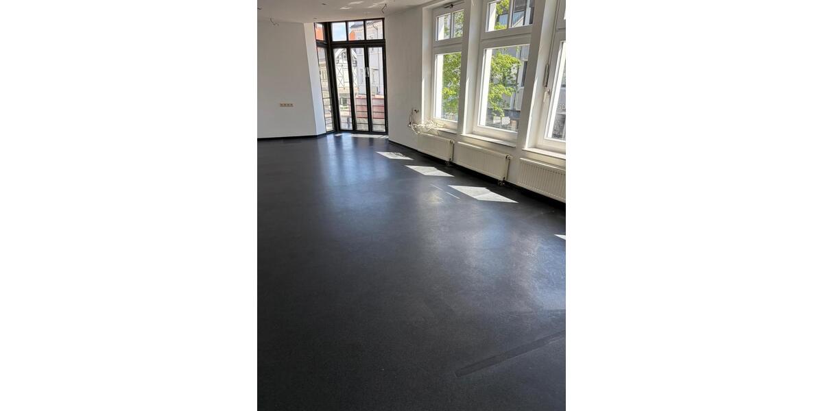 Etagenwohnung Bad Salzuflen - 3 Zimmer, 125 m&sup2;, 1.500&euro; | Angebot:26689303