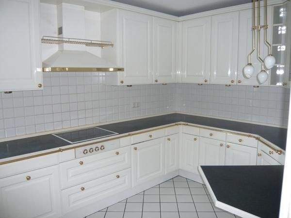 Etagenwohnung Herford Innenstadt - 4 Zimmer, 150 m&sup2;, 1.200&euro; | Angebot:25998879