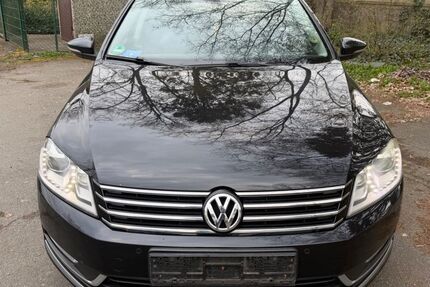 VW Passat 302.000 km 4.499 &euro; Herford 32049