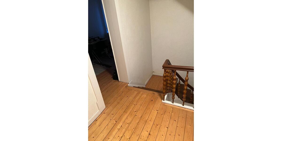 Doppelhaushälfte Bad Salzuflen - 6 Zimmer, 171 m&sup2;, 239.000&euro; | Angebot:27083338