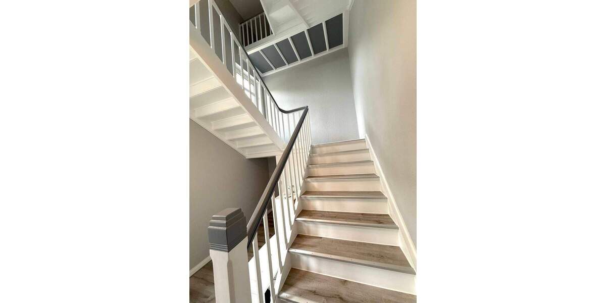 Mehrfamilienhaus, Wohnhaus Rehburg-Loccum Loccum - 8 Zimmer, 205 m&sup2;, 279.000&euro; | Angebot:25667795