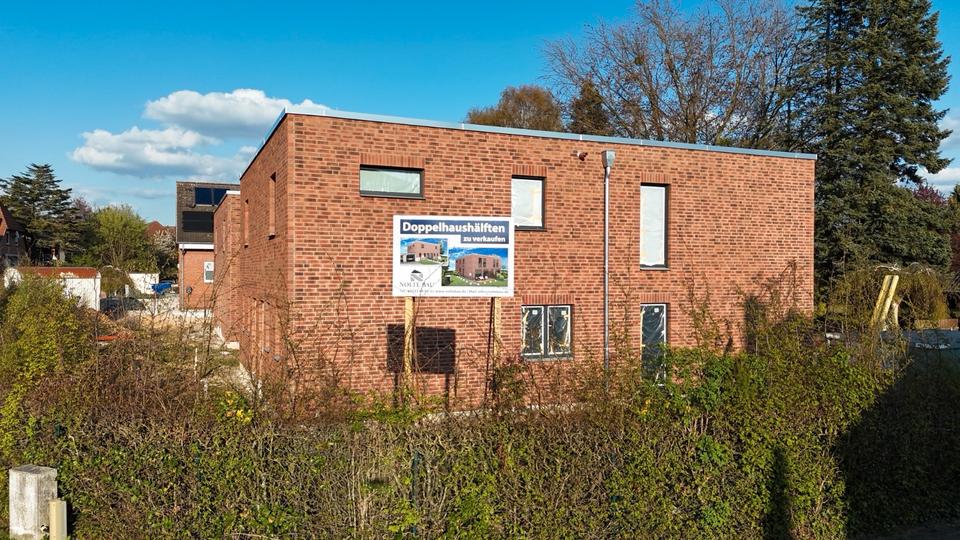 Doppelhaushälfte Lindhorst - 5 Zimmer, 122 m&sup2;, 425.000&euro; | Angebot:26162961