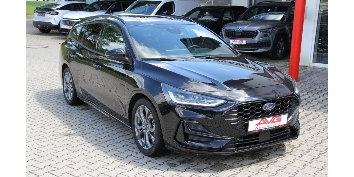 Ford Focus 18.977 km 21.950 &euro; Hüllhorst 32609