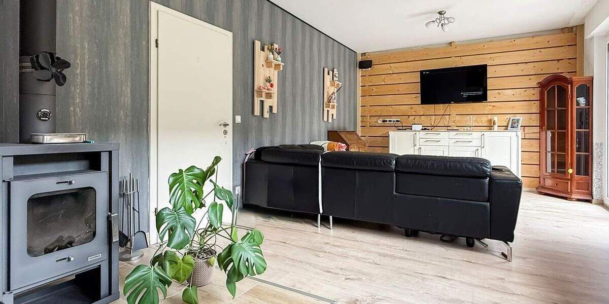 Einfamilienhaus Porta Westfalica Lerbeck - 6 Zimmer, 202 m&sup2;, 295.000&euro; | Angebot:25743778